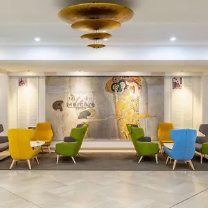 Mercure Westbahnhof Viena