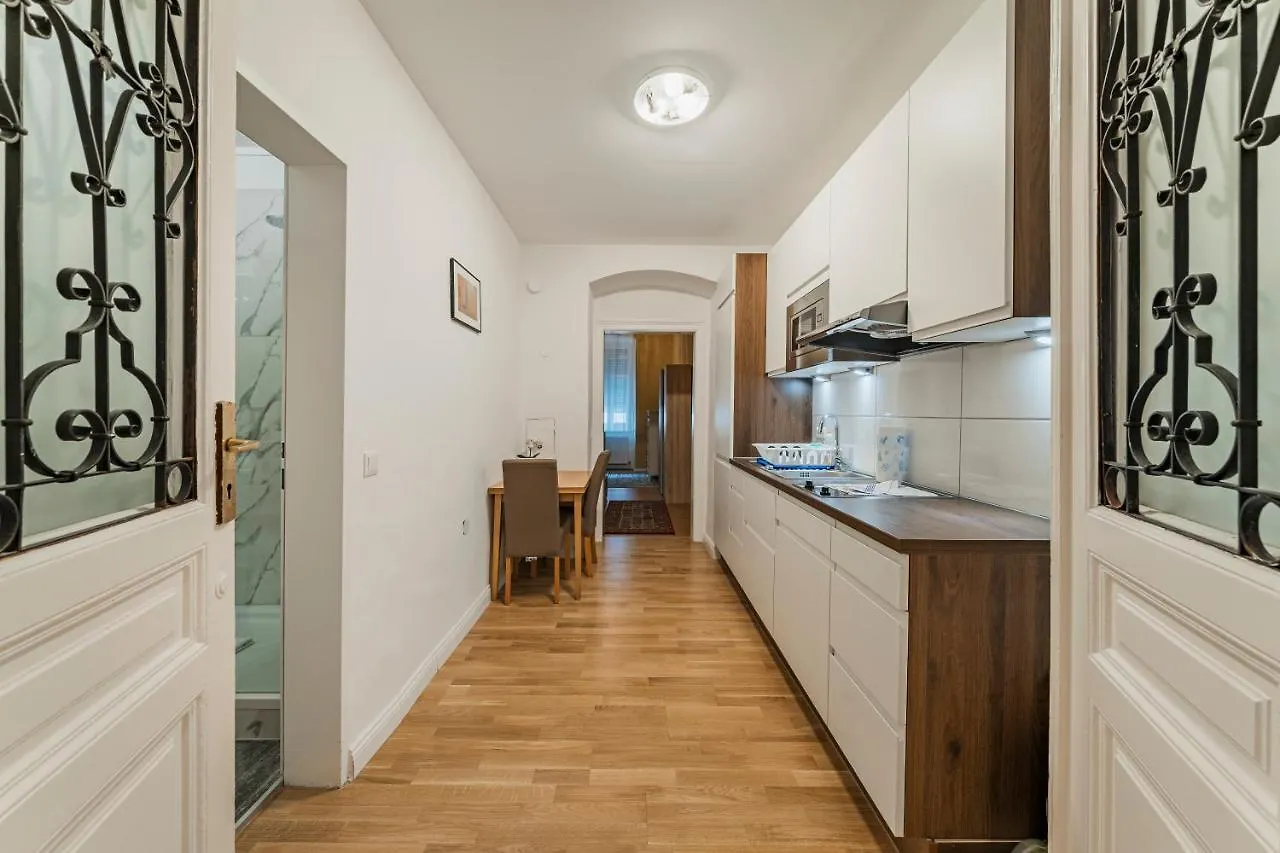 Palais Joseph Apartments, Contactless Check In Vienna 0*,  Austria