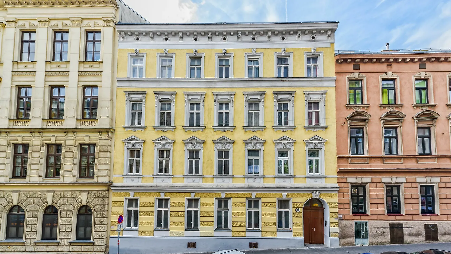 Palais Joseph Apartments, Contactless Check In Vienna Apartment